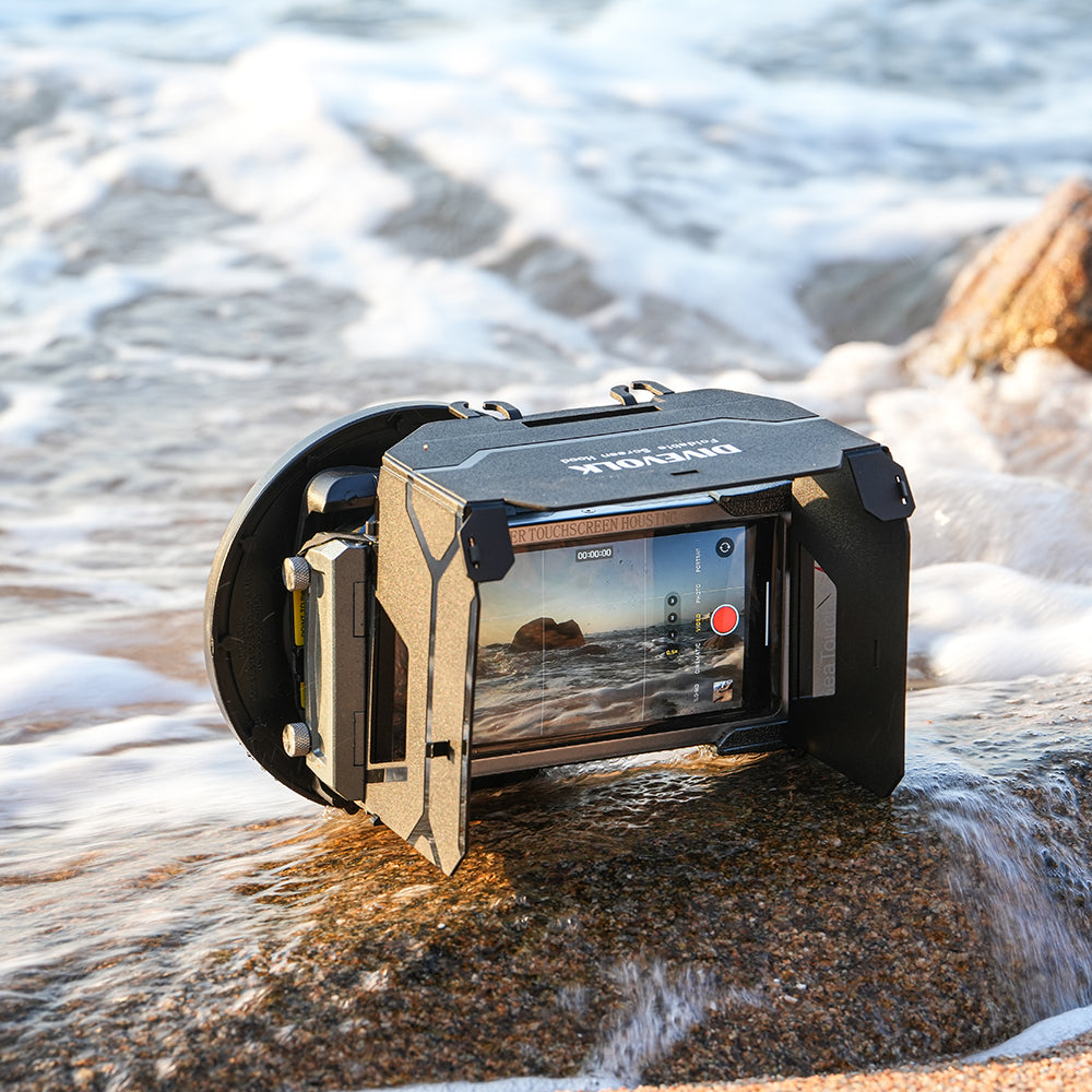 DIVEVOLK Foldable Screen Hood to shield the screen from strong sunlight for SeaTouch 4 Max underwater housing