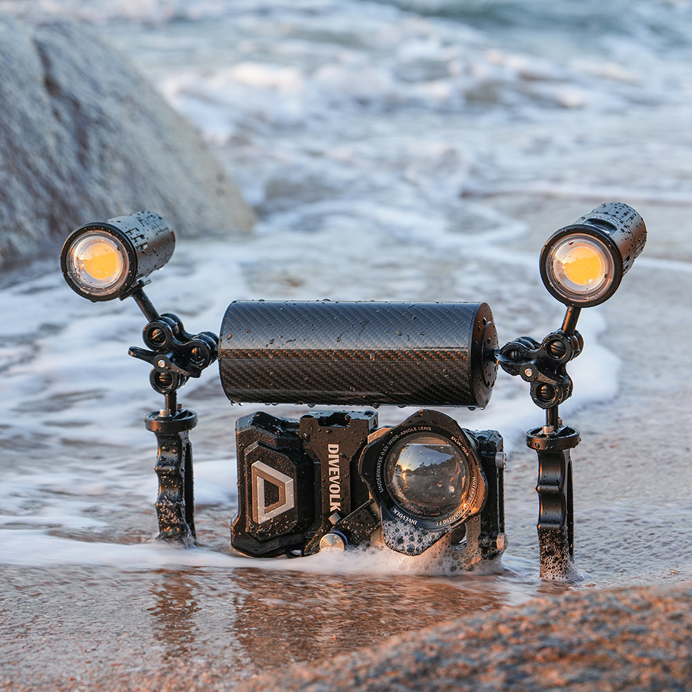 DiveVolk underwater photography rig with triple ball joint clamp.