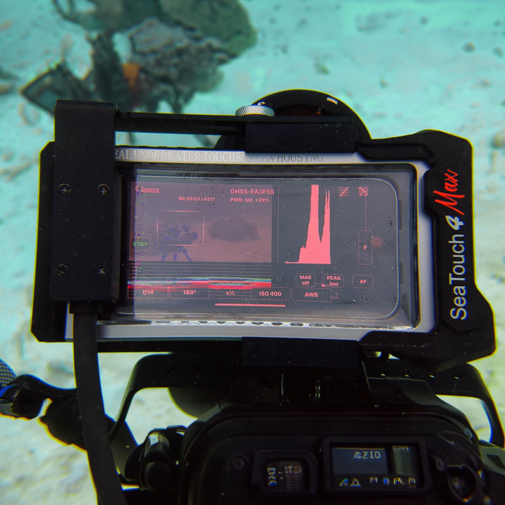 DIVEVOLK Sealink Contact Type Underwater WiFi Signal Transmitter to connect Smartphone and Cmaerea